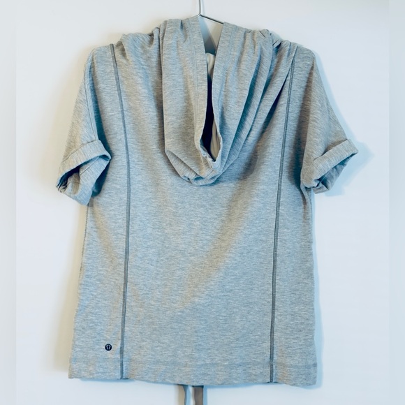 lululemon athletica Gray T-shirt Hoodie Pullover - Picture 3 of 4
